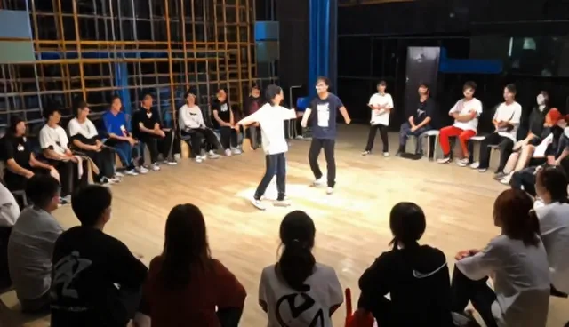学员出勤率对街舞课程效果的影响分析